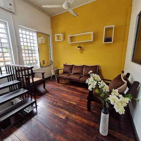 Apartamento Spiral, En El Centro De Quepos. Apartment Bagian luar foto